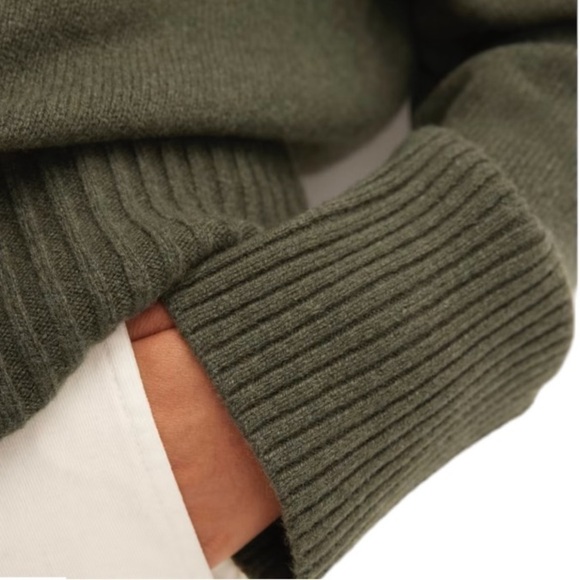 Everlane Cashmere Oversized Turtleneck Sweater Green Size XS #730 NWT - Picture 6 of 9